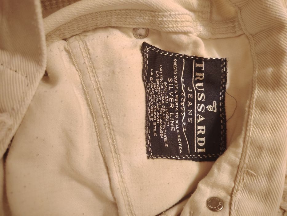 Blugi albi Trussardi