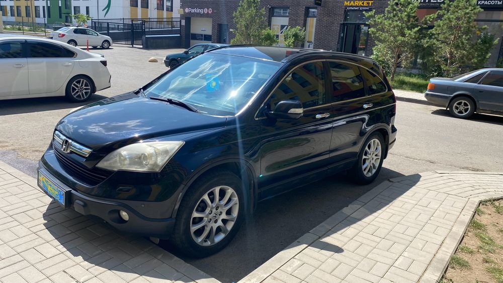 Продам автомобиль Honda CR-V