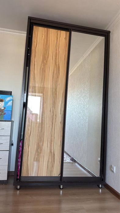 Отдам даром шкаф самовывоз