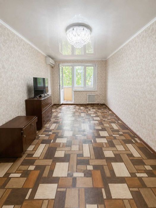 Продам двухкомнатную квартиру в районе Детсада