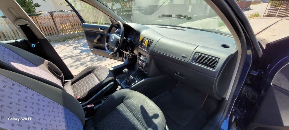 De vanzare Golf 4
