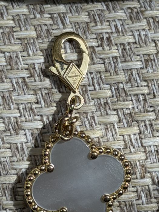 Van cleef гривна