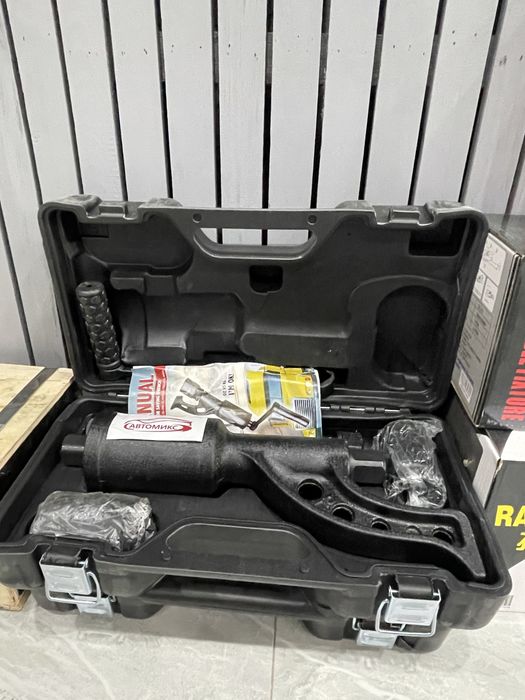 Наборы инструментов