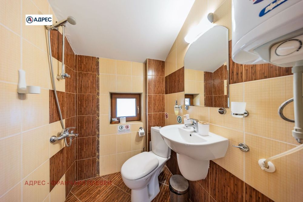 Къща в Ловеч, област-с.Гумощник площ 315 цена 409500