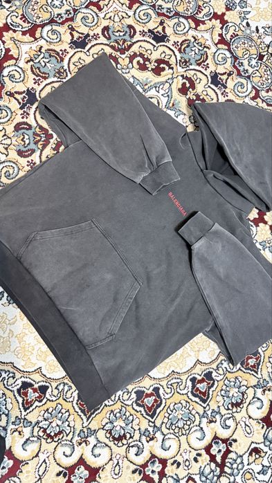 Кофта,худи balensiaga s-m size
