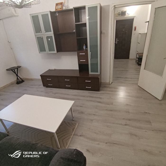 Inchiriez Apartament 3 camere