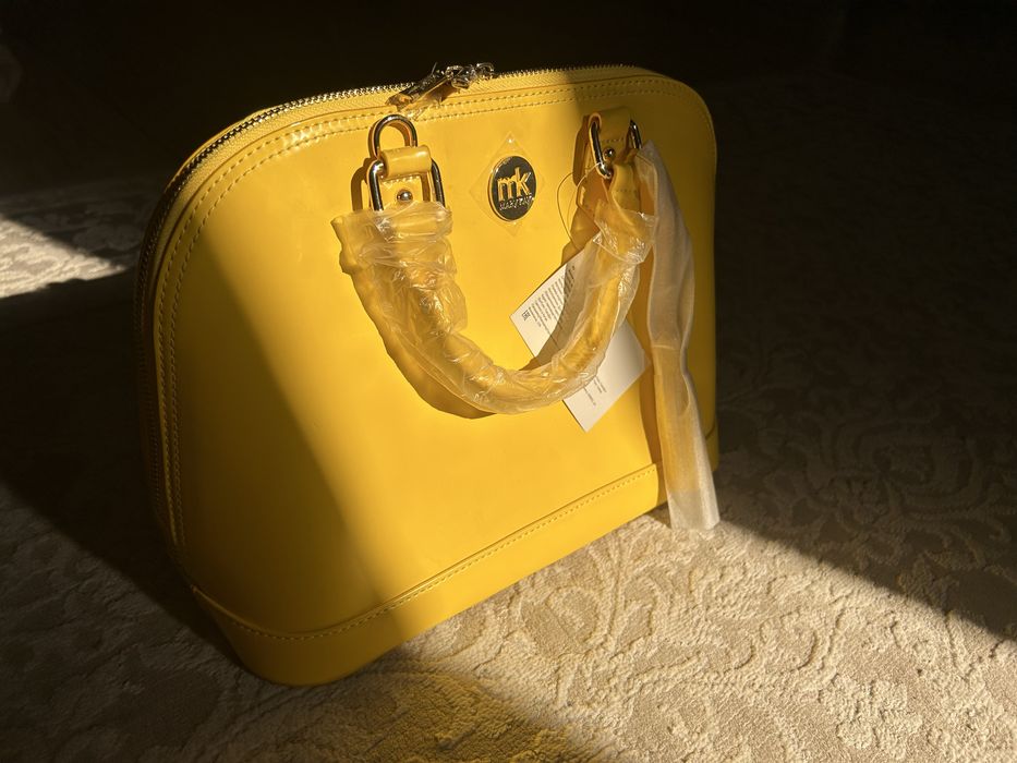 Продается сумка Мери кей