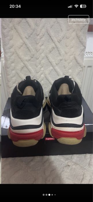 Balenciaga Triple S bred