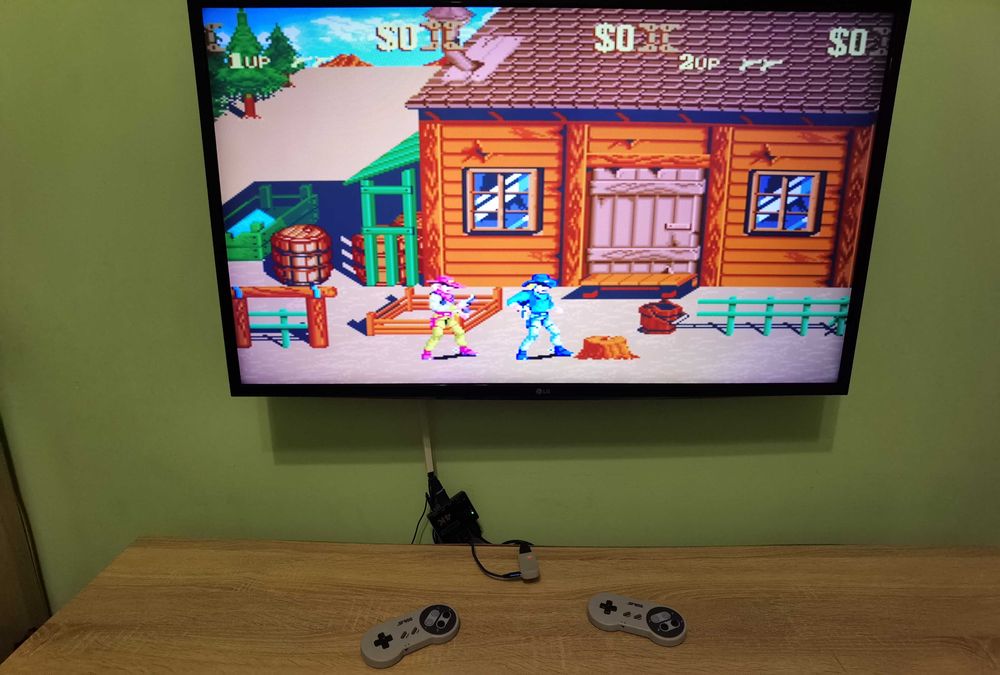 Super Nintendo SNES HDMI конзола с БЕЗЖИЧНИ контролери и над 5500 игри