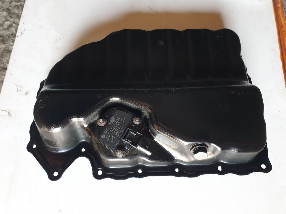 Baie de ulei vw Passat 1.8 Tsi CDAA 160cp senzor ulei