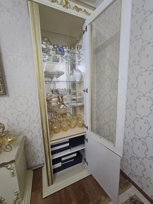 Сервант гостевой