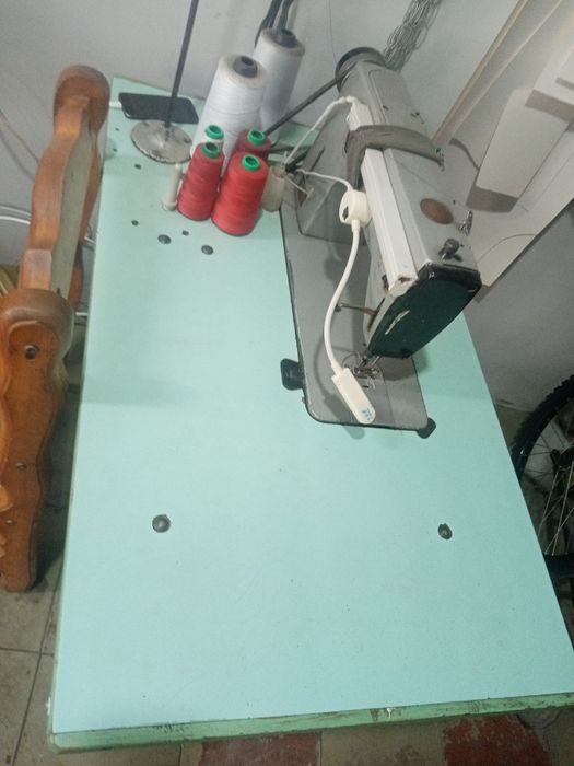 Tikuv moshina sotiladi