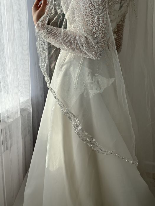 Продаю свадебное платье