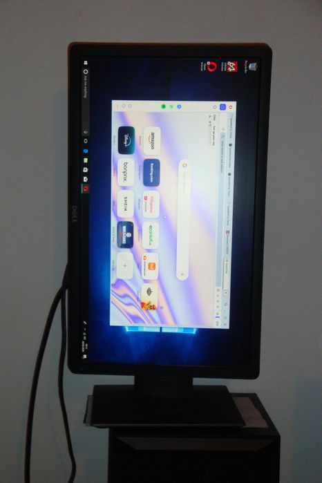 Monitor DELL Profesional P2212HB 22" HD reglabil inaltime rotire