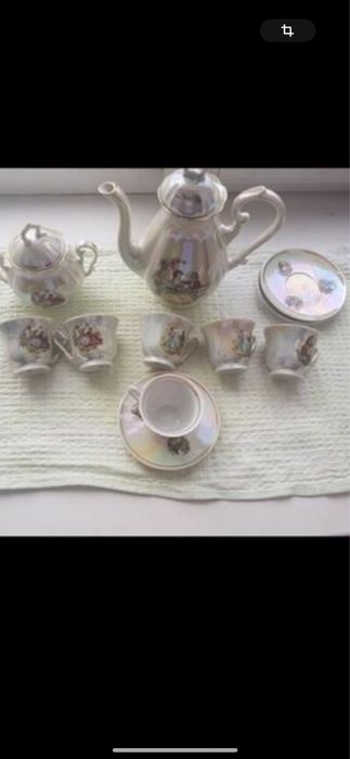 Продаются два сервиза  «Мадонна»