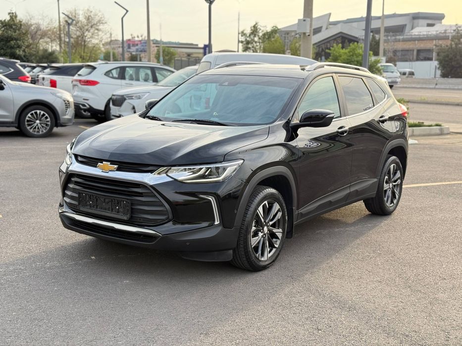 Sotiladi Tracker 2 premier