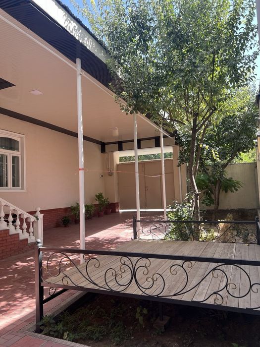 Продается частный дом в центре города