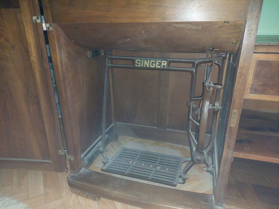 Шевна машина SINGER