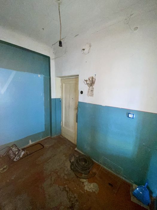 Продается 2-х комн квартира , район Кирова