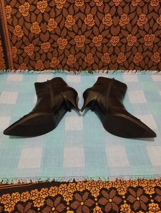 Botine dama Italia, piele naturala, negru
