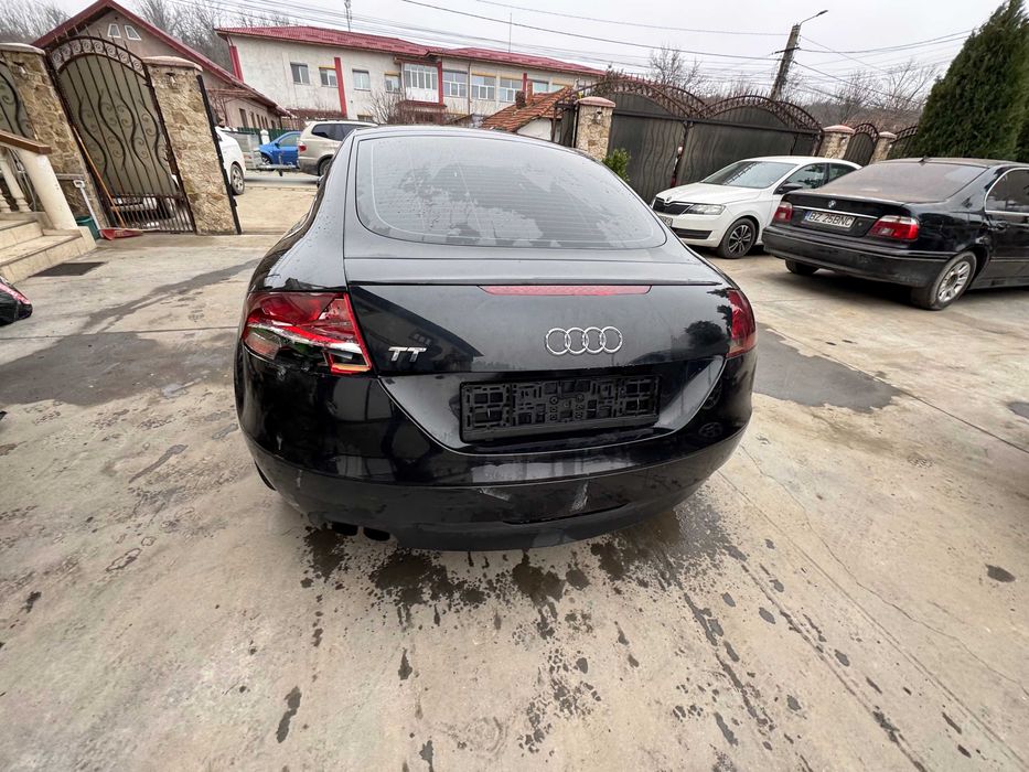 Dezmembram Audi TT 2.0 tfsi BWA 2008
