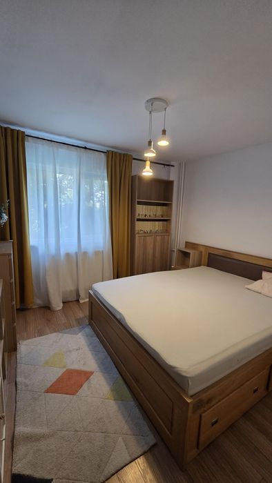 Inchiriez apartament 2 cam- zona Politehnica