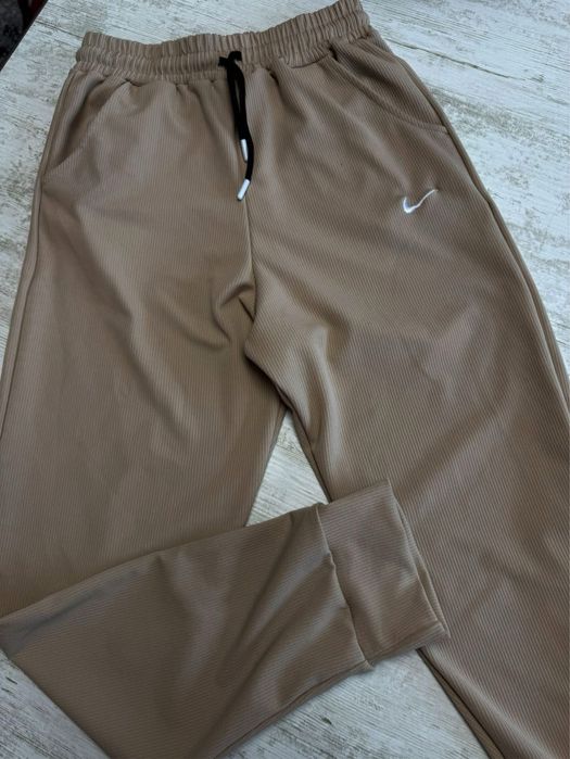 Pantaloni dama Nike L-Xl