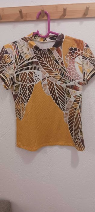 Дамски блузи с къс ръкав
