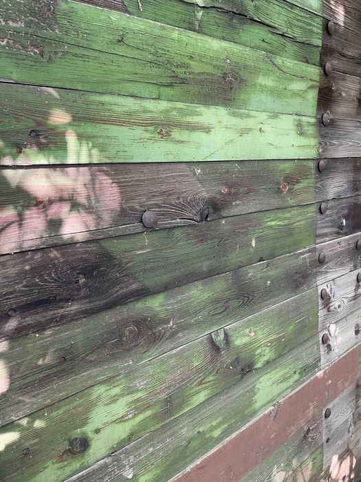 Дачные постройки на разбор