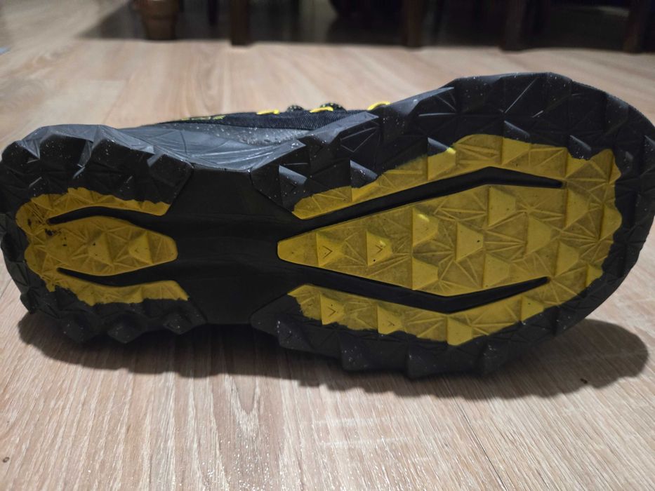 Маратонки  New Balance
