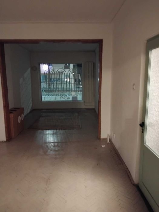 Дава се под наем Тристаен апартамент в София, Център - 87 кв.м за 598.23 € - Снимка #4