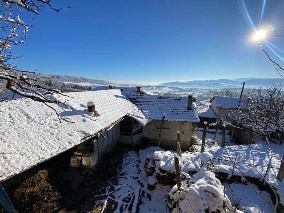 Продава се Къща в Троян - 628 кв.м за 53 €/кв.м - Снимка #3