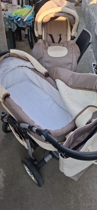 Baby Merc Leo Бебешка количка 2 в 1 Бежова.
 Удобна, стилна и супер маневрена!