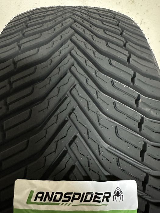 Всесезонен спорт пакет LANDSPIDER EUROTRAXX A/S 225/45R18 245/40R18 БОРД 2254518 2454018