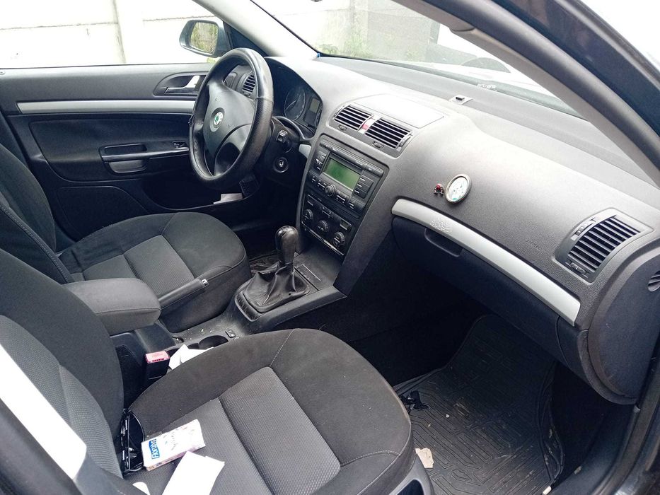 autoturism de vanzare