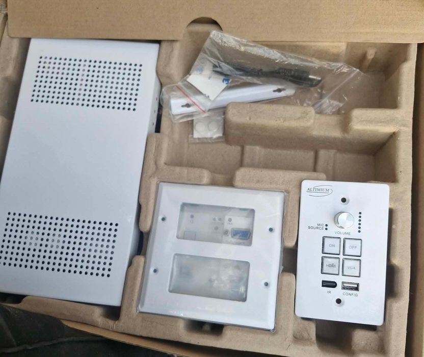 MAT.HDBT88-4K aparatura video switch