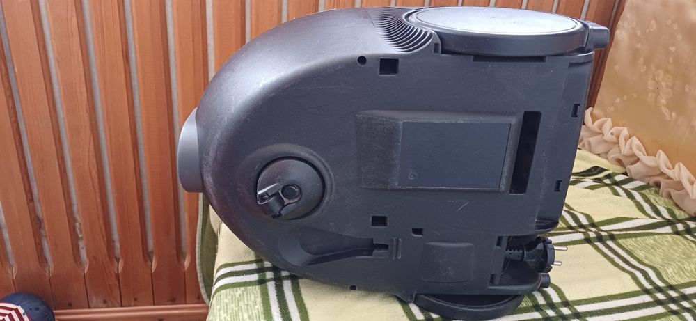 Продам пылесос Samsung