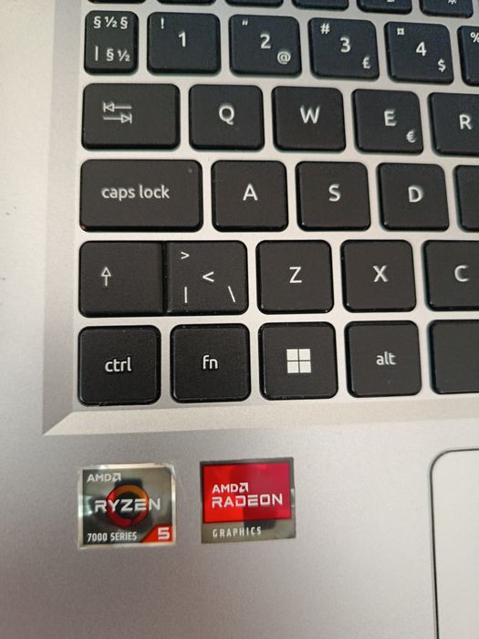 Laptop aspire  3 15   16 gb ram ddr 5  ryzen 5