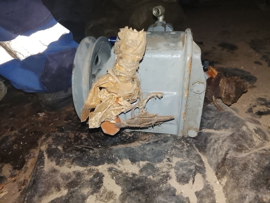 Продам компрессор