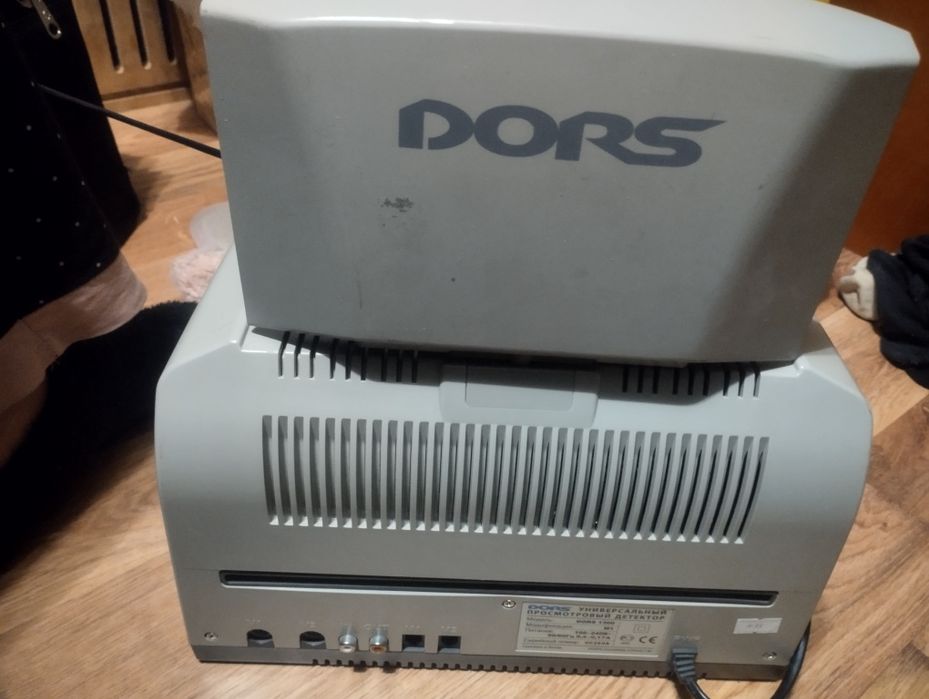 Детектор валюты DORS