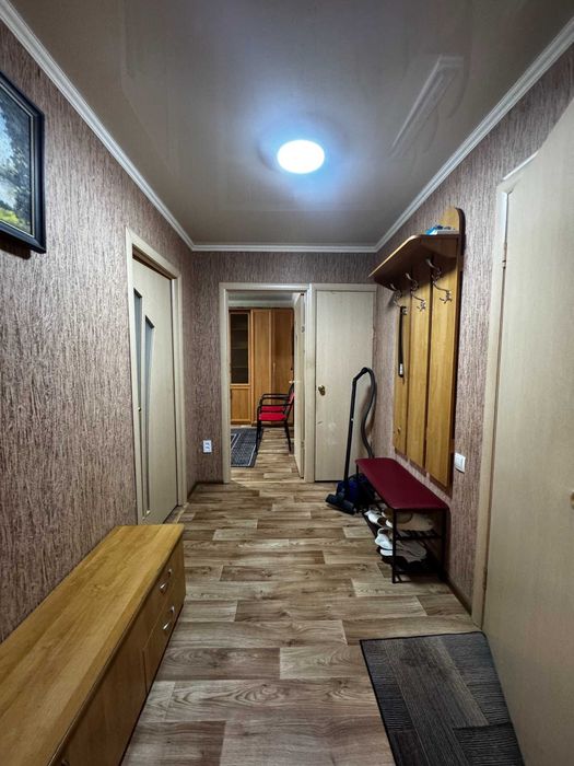 Продам 2х-ком квартиру в 8 микрорайоне