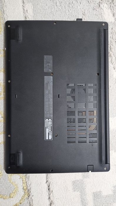 Ноутбук сатылады