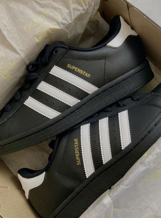 Крассовки superstar