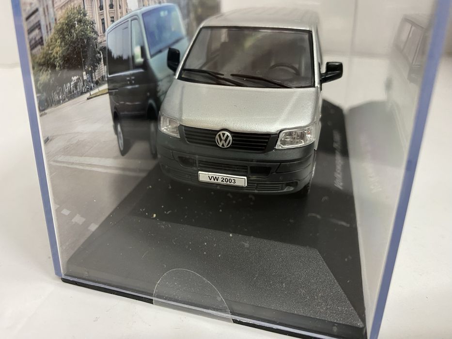 VOLKSWAGEN T5 an 2003 machetă auto scara 1:43 (11 cm) IXO/Altaya