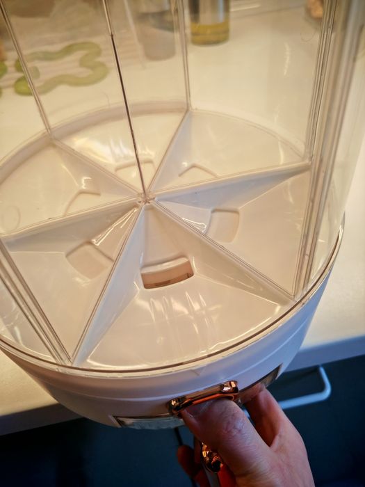 Recipient dozator/dispenser alimente uscate, cereale, cafea