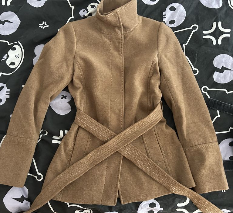 Бежово Палто на H&M в размер 34