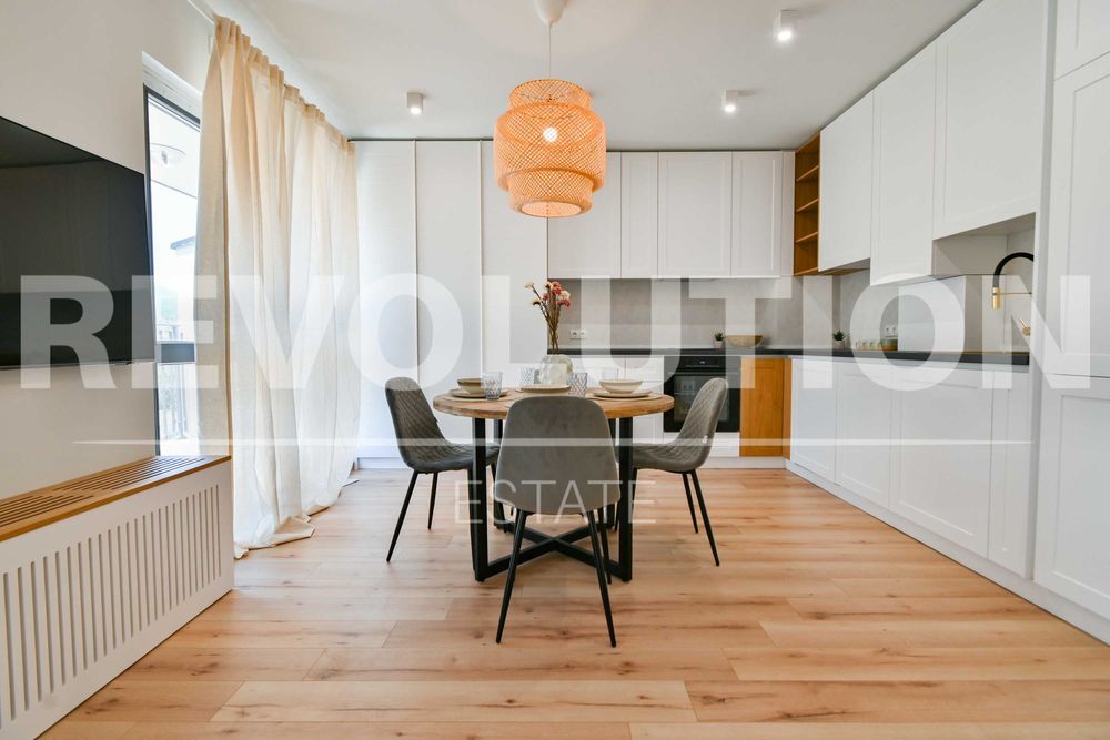 Дава се под наем Тристаен апартамент в София, Кръстова вада - 80 кв.м за 1200 € - Снимка #1