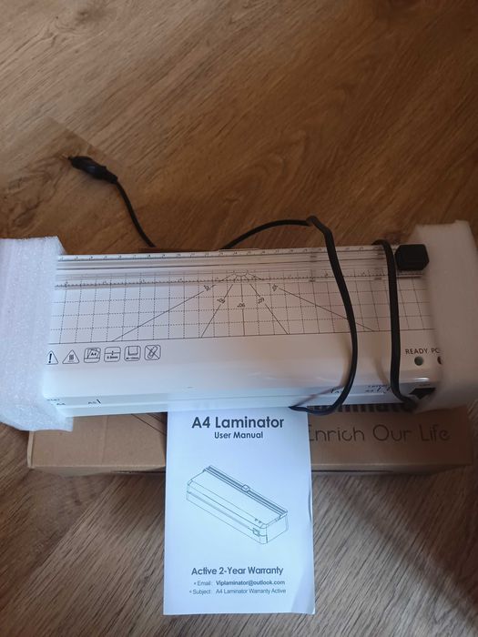 Ламинатор А4 с нож