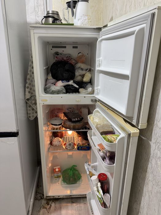 Холодильник LG буу продам