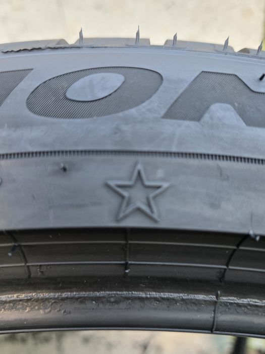 Vand  patru anvelope de iarna pirelli 265 50 19 dot 4524